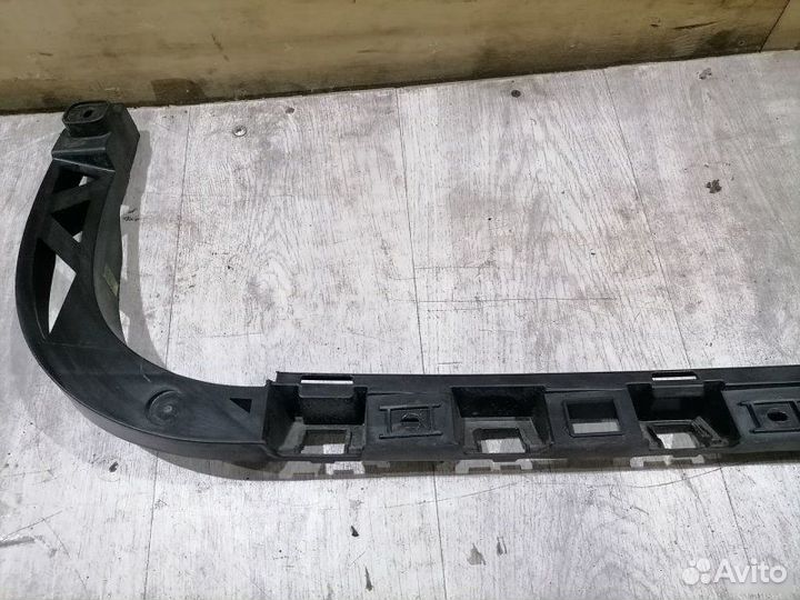 Кронштейн бампера задний Vw Passat B6 универсал