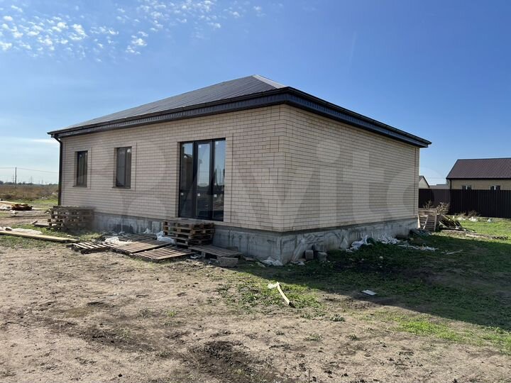 Дом 105 м² на участке 8 сот.