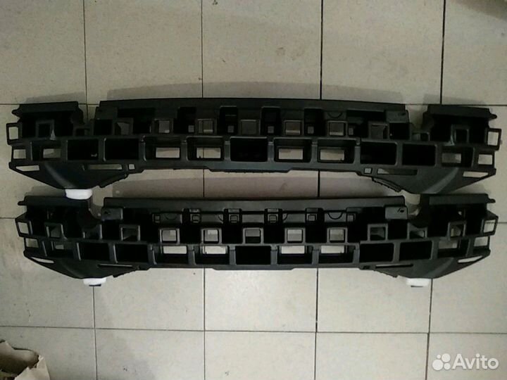 Каркас Бампера Hyundai Solaris до рест