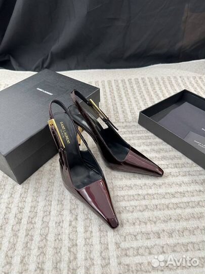 Туфли женские Saint Laurent Lee Slingback