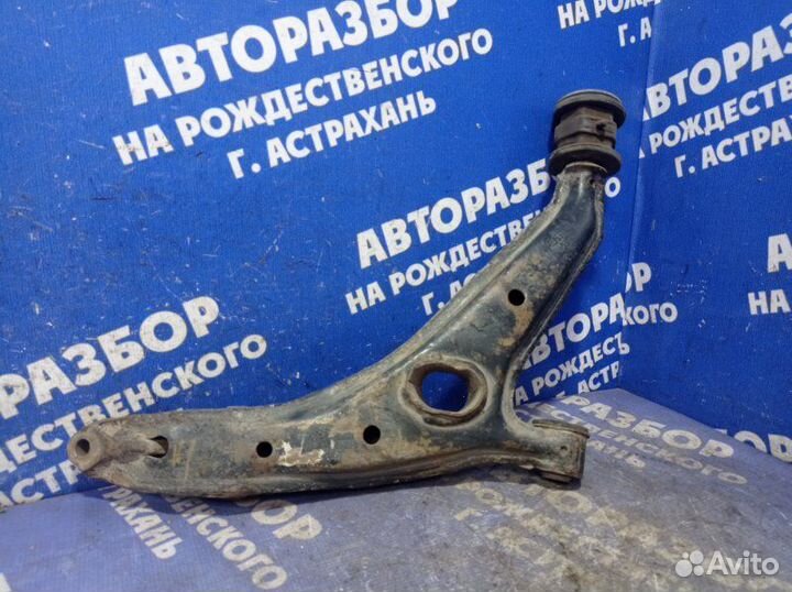 Передний левый рычаг Honda Domani седан D15B 1998