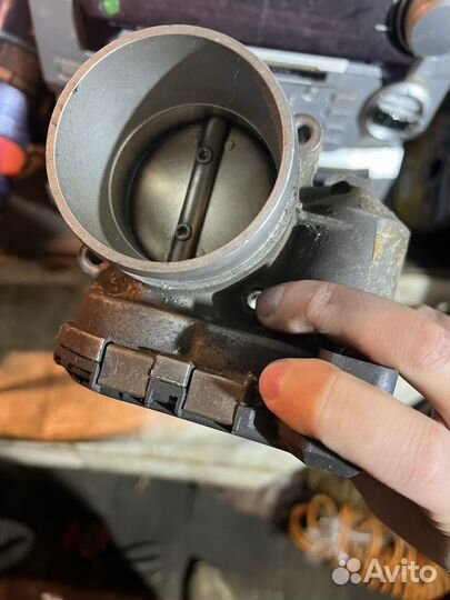 06B 133 062 B дроссель audi