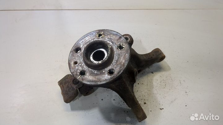 Ступица (кулак, цапфа) Mercedes Vito W638, 2003