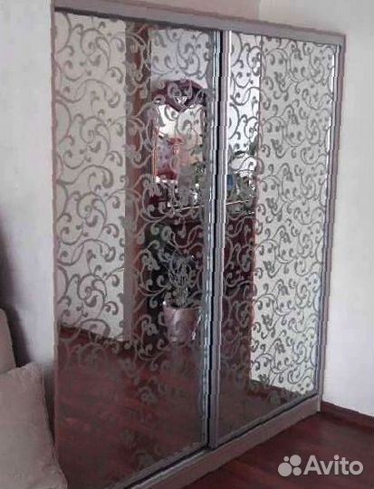 Черное зеркало с подсветкой