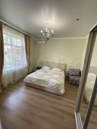 Комната 100 м², 3/3 эт.