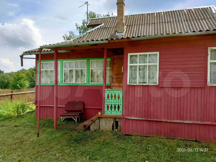 Дом 35,5 м² на участке 42 сот.