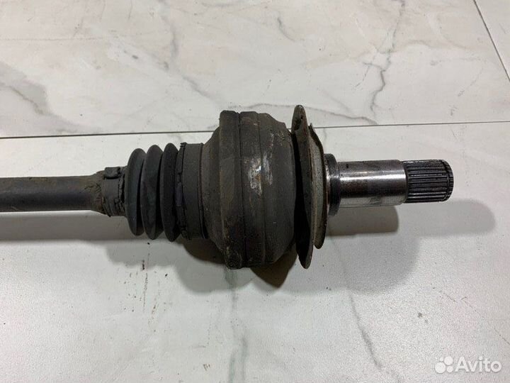 Привод задний Mercedes W212