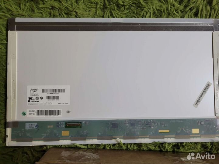 Дисплей для ноутбука