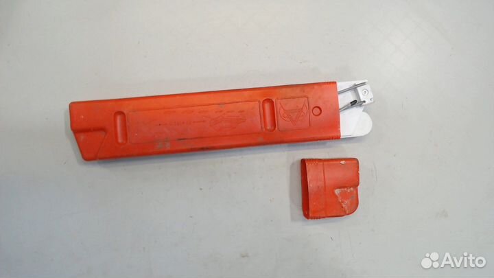 Знак аварийной остановки Volvo V50, 2005