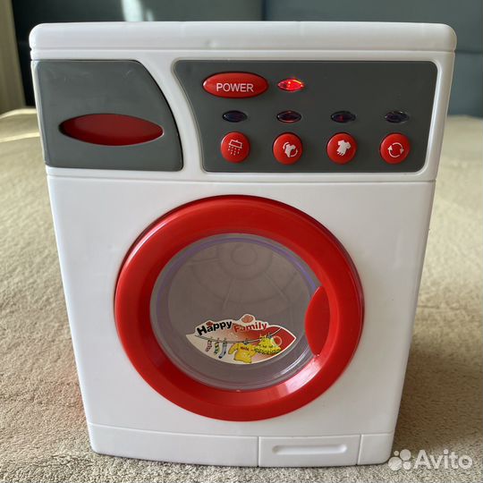 Стиральная машина и чайник