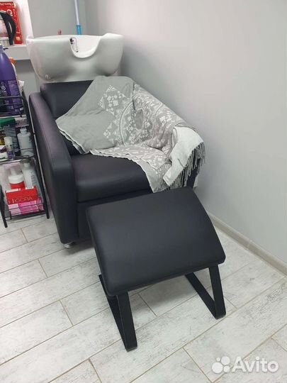 Подставка под ноги для парикмахерской мойки