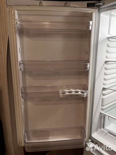 Холодильник hotpoint ariston