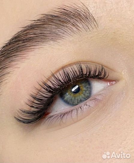 Наращивание ресниц модель