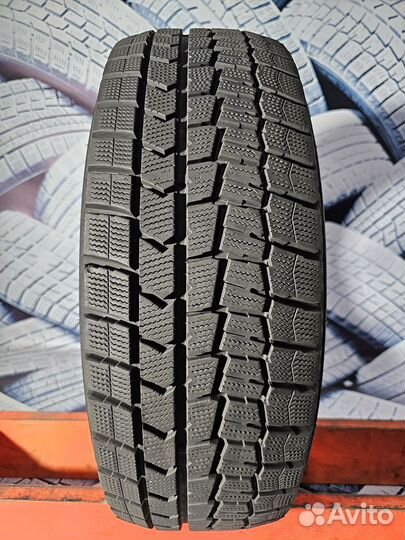Dunlop Winter Maxx WM02 215/60 R17