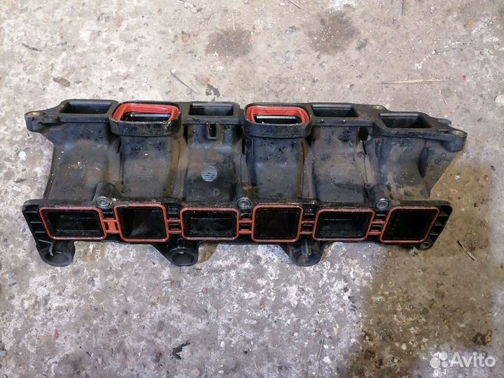 Впускной коллектор VAG 3.6 FSI Q7 touareg