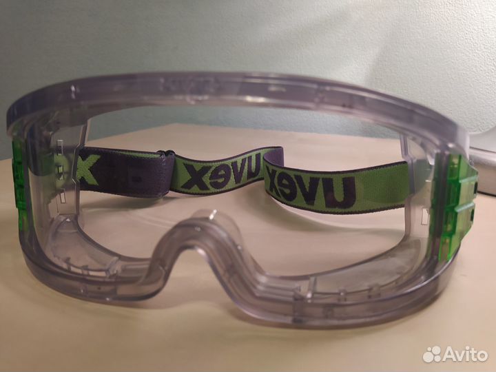 Горнолыжные очки-маска uvex детские