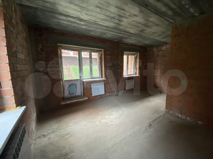 1-к. квартира, 38 м², 1/3 эт.