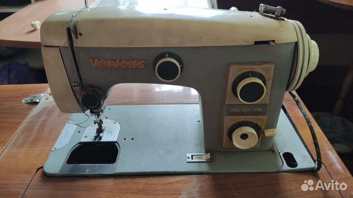 Швейная машина