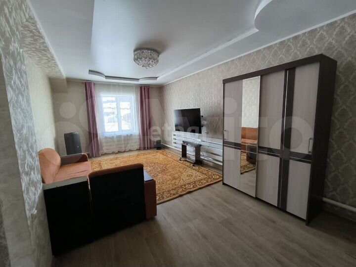 Дом 70,2 м² на участке 8,1 сот.