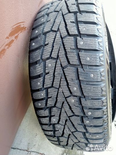 Roadstone Roadian HP SUV 235/55 R17 107R