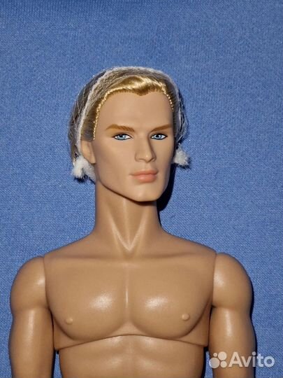 Poolside ParamourSergio Silva integrity toys doll