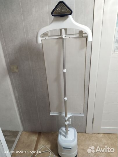 Отпариватель для одежды вертикальный