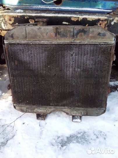 Радиатор охлаждения на УАЗ