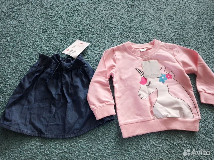 Детские вещи с этикетками