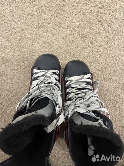 Коньки хоккейные 39 размер