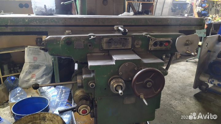 Фрезерный станок 6р13