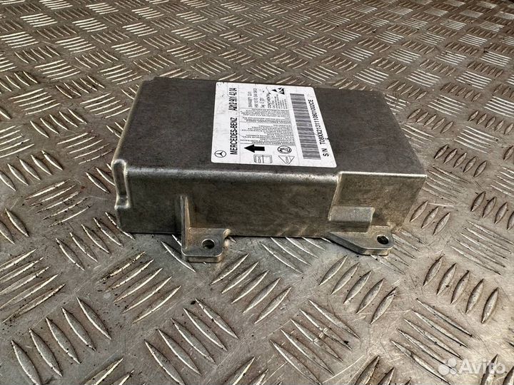Блок подушки безопасности MB E-class w212