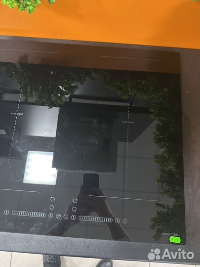 Индукционная варочная панель с флекс зонами