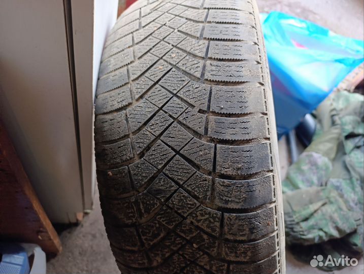 Колесо 215 55 r17 зимние