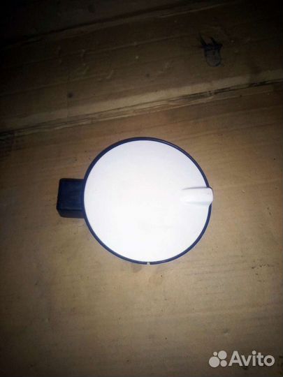 Лючок бензобака opel antara