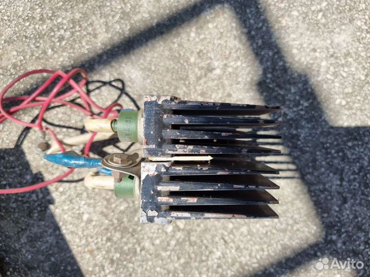 Пускозарядное устройство стационарное