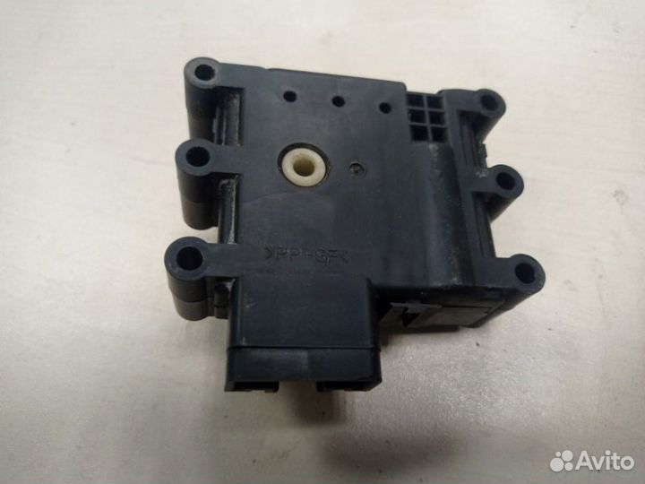 Моторчик заслонки отопителя Mazda Cx-7 ER3P L3-VDT