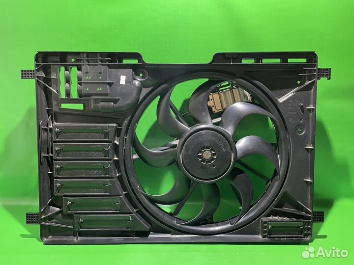 Диффузор с вентилятором Ford Kuga 2 2012-2019