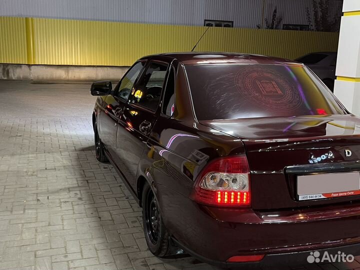 LADA Priora 1.6 МТ, 2011, 245 993 км
