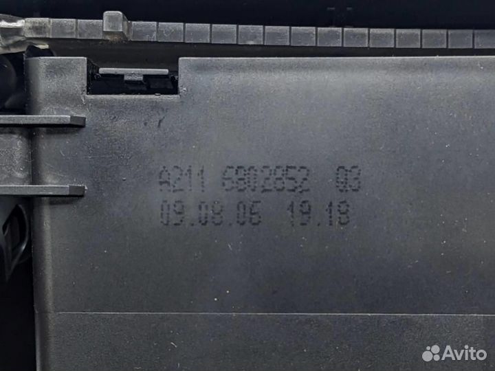 Пепельница w211 E-class 646.821 08.2006