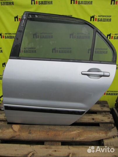 Mitsubishi Lancer 9 Стекло заднее левое