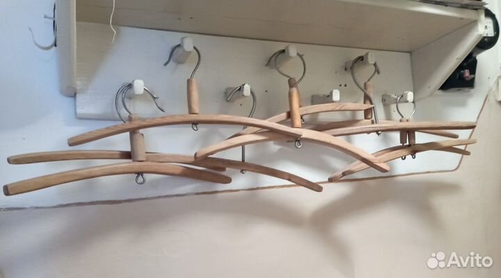 Вешалка настенная деревянная и плечики СССР