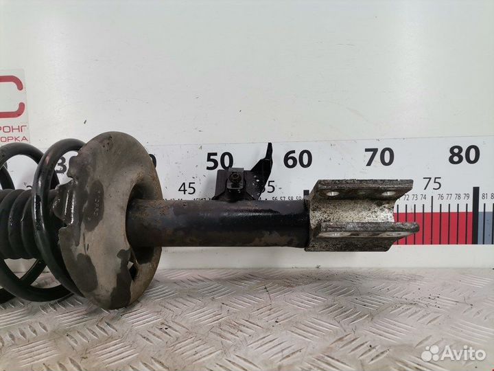 Стойка для Peugeot-Citroen C4 Picasso 1