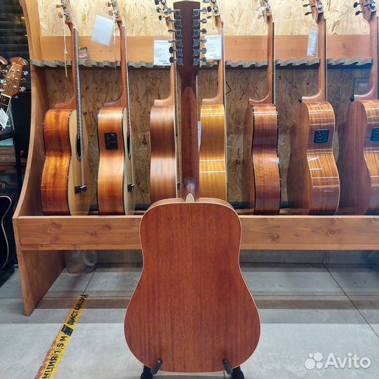 Электроакустическая гитара Parkwood W81-12E-wbag-O