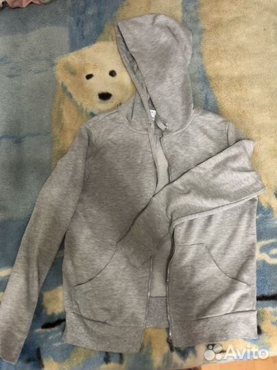 Кофта на молнии