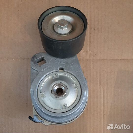 Натяжитель ремня кондиционера в сборе; лиаз 5292