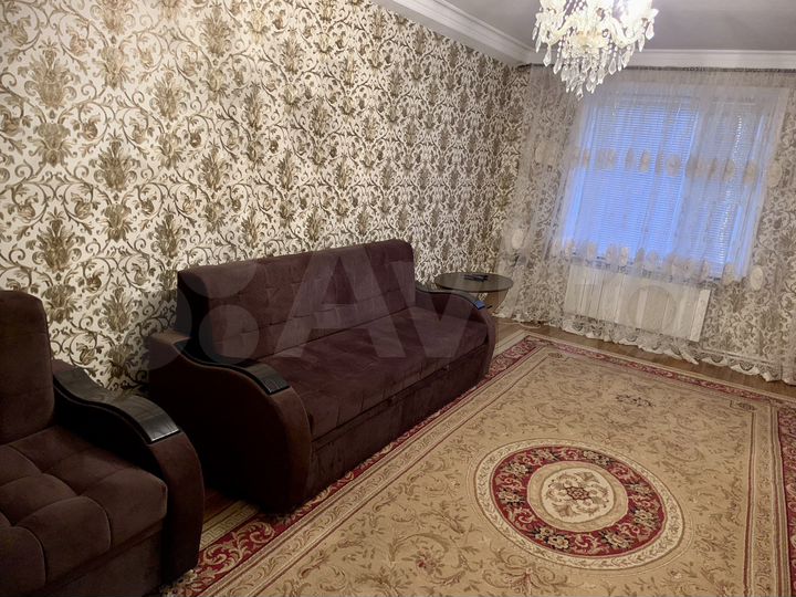 2-к. квартира, 70 м², 2/9 эт.