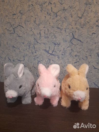 Игрушка зайчик музыкальный