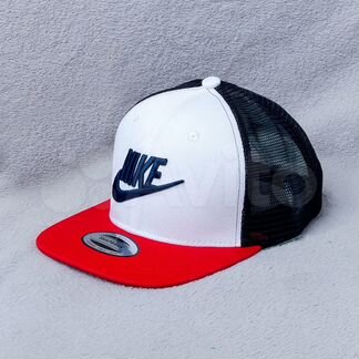 Бейсболка с сеткой Nike snapback