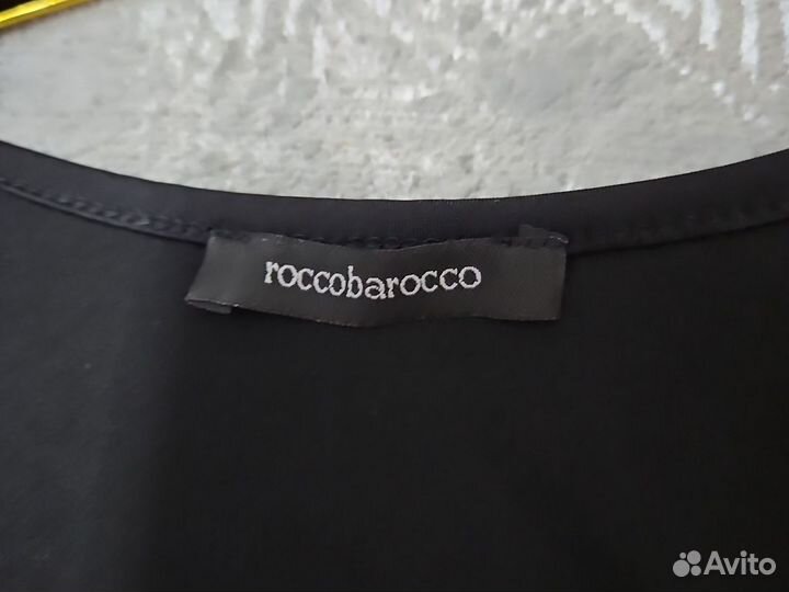 Моделирующий топ roccobarocco