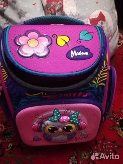 Ранец для девочки новый